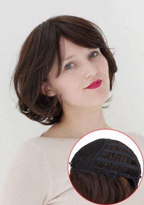 Perruque de cheveux mi-courts pour femmes avec légère ondulation et franges